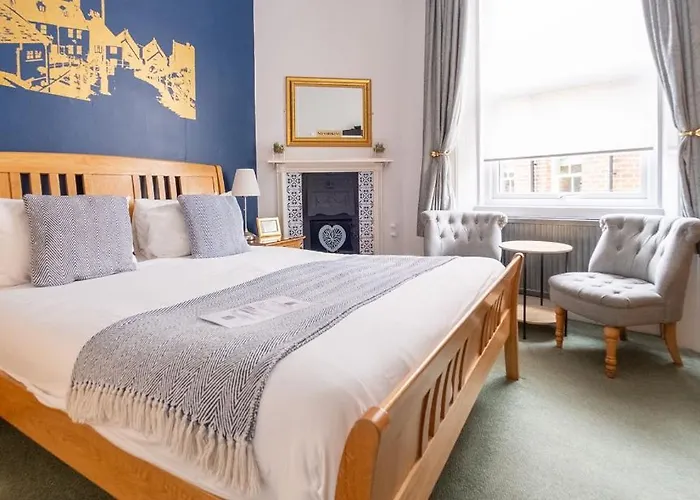 Number 7 Bed & Breakfast *